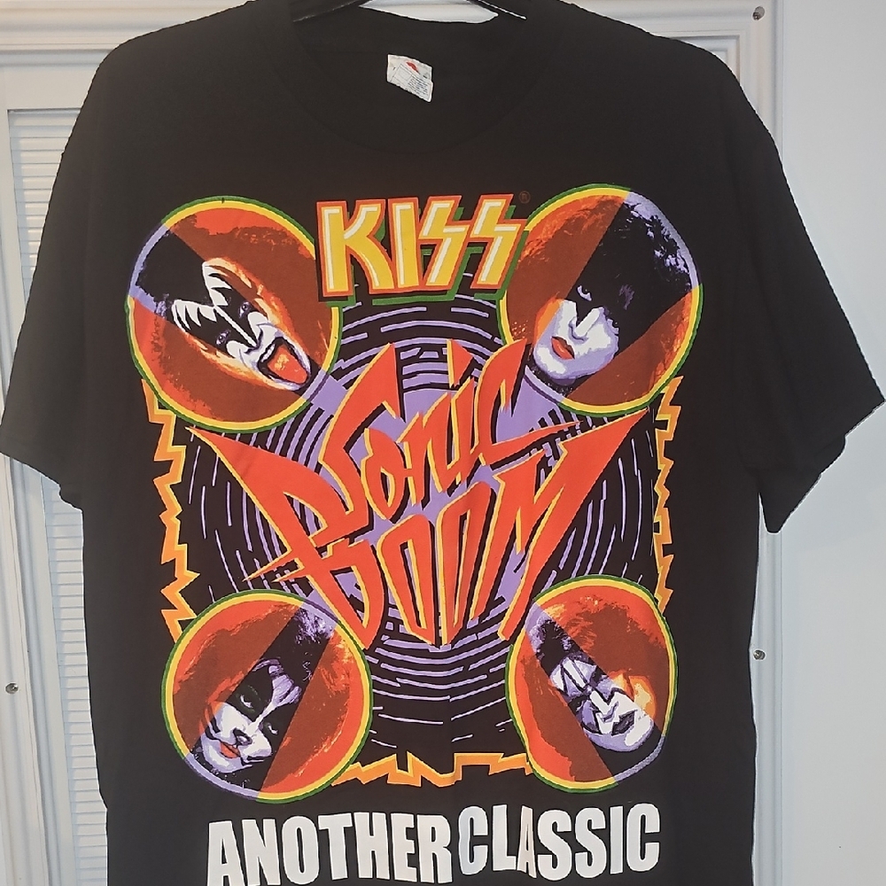 KISS Sonic Boom Graphic T-Shirt
